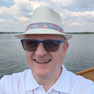 greg-fawson-foto.1024x1024 Kopie.jpg