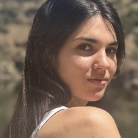 Lucia Ostellino Julian