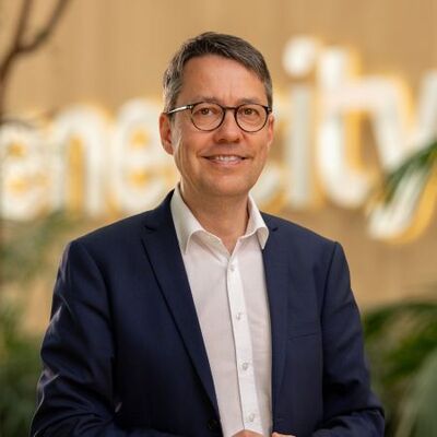 Prof. Dr. Marc Hansmann