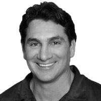 Jim Gurulé