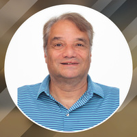 Dr. Thomas Gratzer