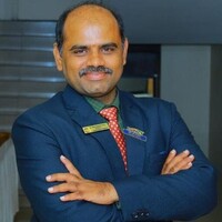 Dr Vijay Manneganti