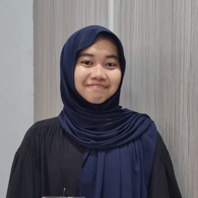 photo of Ayesha Hana Azkiya
