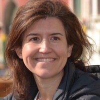 Anna Mialet