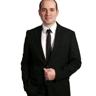 Uğur Özker
