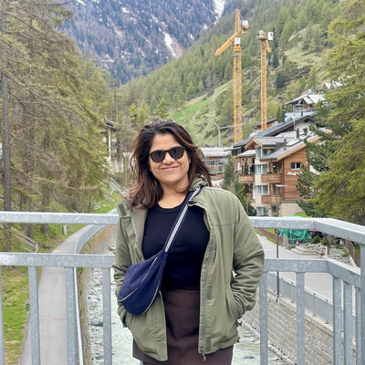Anita_Singh_edited.jpg