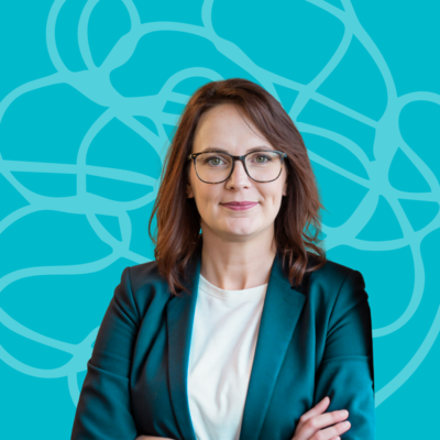 Tess Gouws