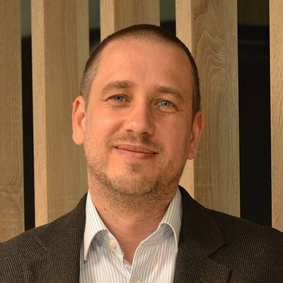 Gergely Csom