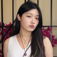 Vivian Li