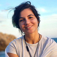 Yolanda Santa Cruz