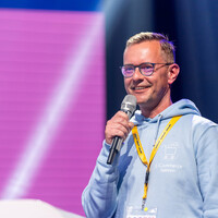 Stefan Wolk