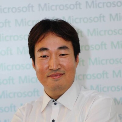 YoungWook Kim's Profile Picture