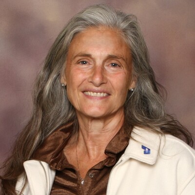 Nancie Calder