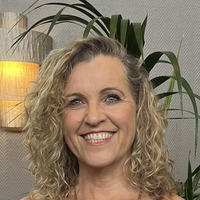 Debbie Ireland