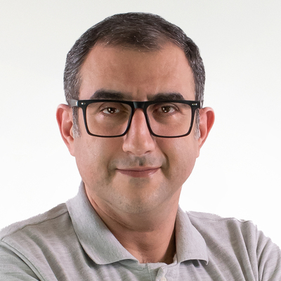 Vahid Gharaee