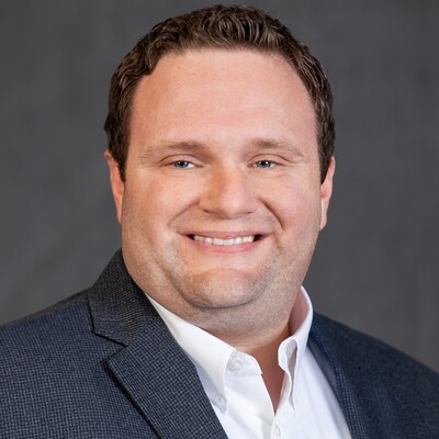 Dustin Domerese