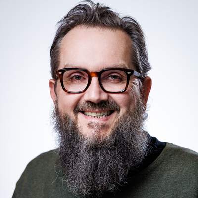 Daniel Hiller