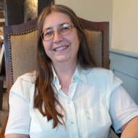 Dr. Victoria Holt
