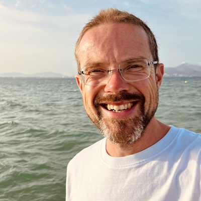 photo of Michael Simons