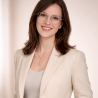 Stephanie Lee Hayes