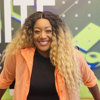 Christine Izuakor