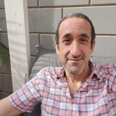 Doron Tsur