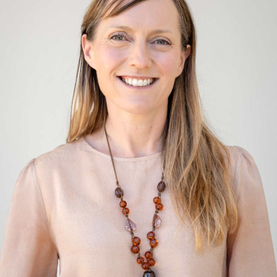 Suzanne Rath
