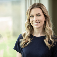 Lynsey Retzlaff, MSW, LCSW