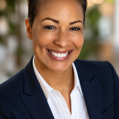 Mina Hutchins