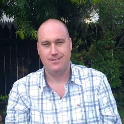 Simon Stewart