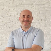 Alex Ayala Fernández